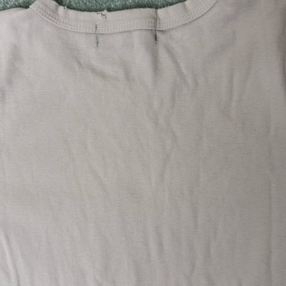 Junk Food Clothing Women’s 
CALIENTE PEPPER Logo Super‎ Slim Distressed Tee Sz S - Picture 4 of 9